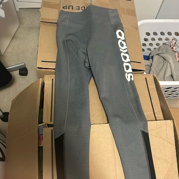 Adidas grey workout pants - Picture 1 of 2